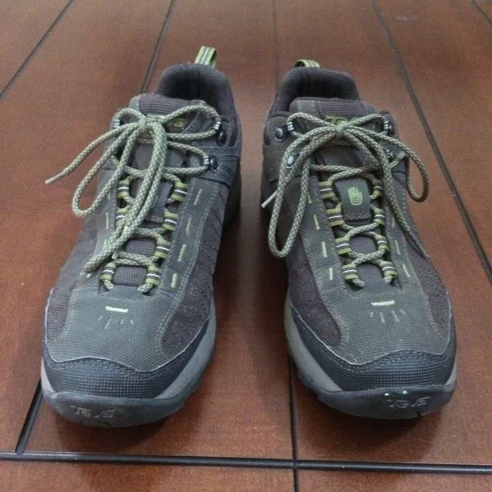 Teva Raith Event waterproof hiking shoe men size 8
